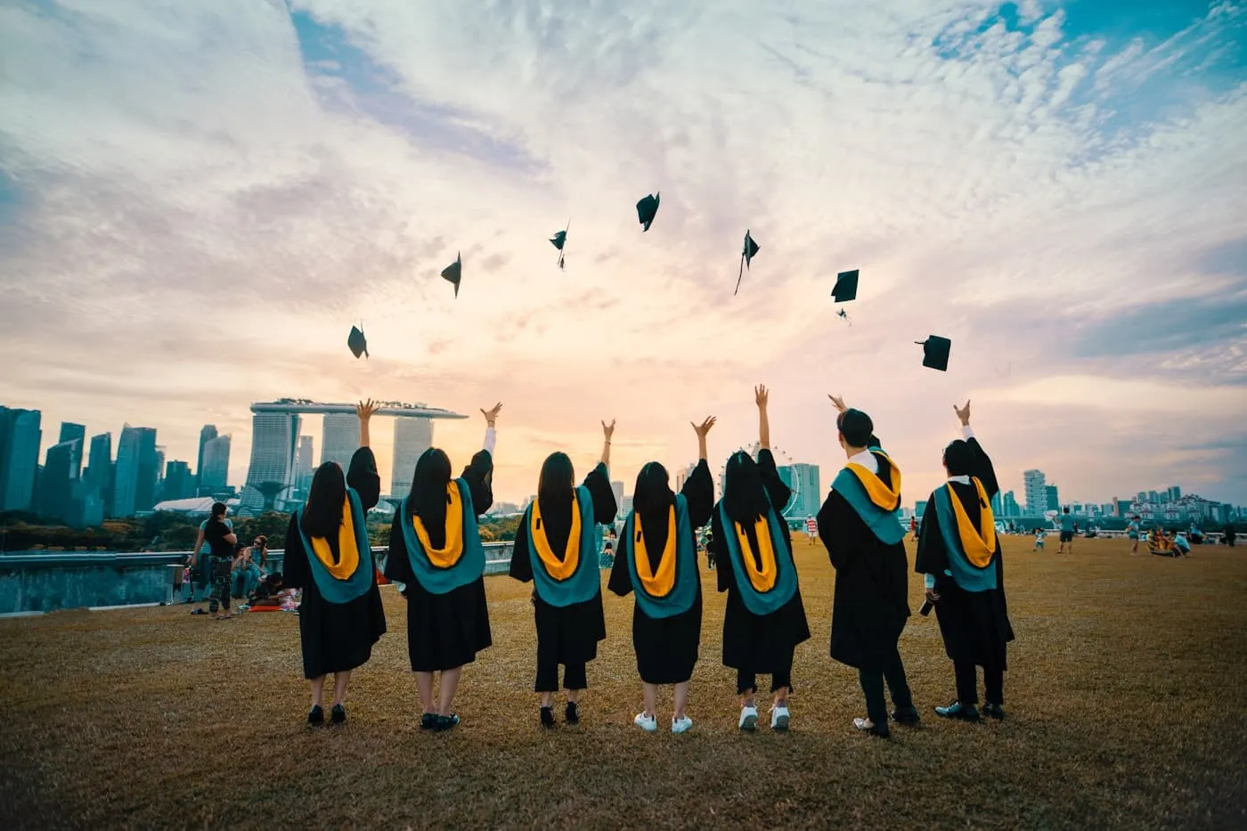 Bachelor vs Master Abroad: When Should You Go? (2026)