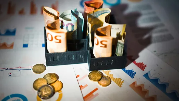 مقارنة Sperrkonto 2026: أفضل حساب مجمد للطلاب