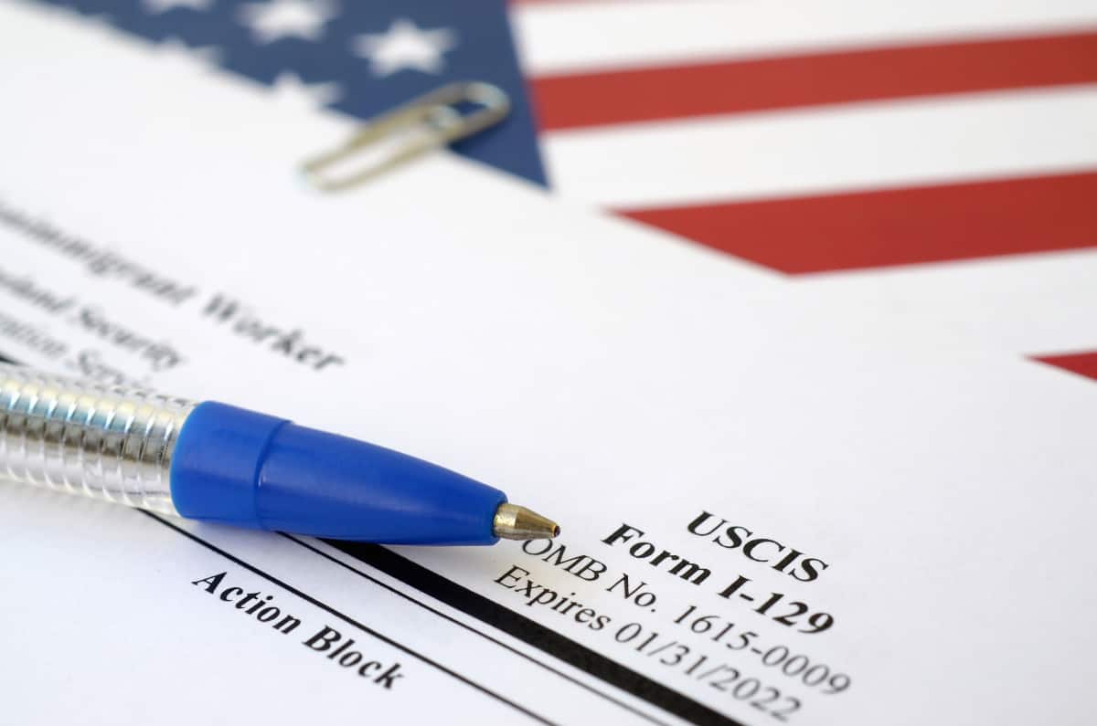 Pétition I-129 pour travailleur aux États-Unis